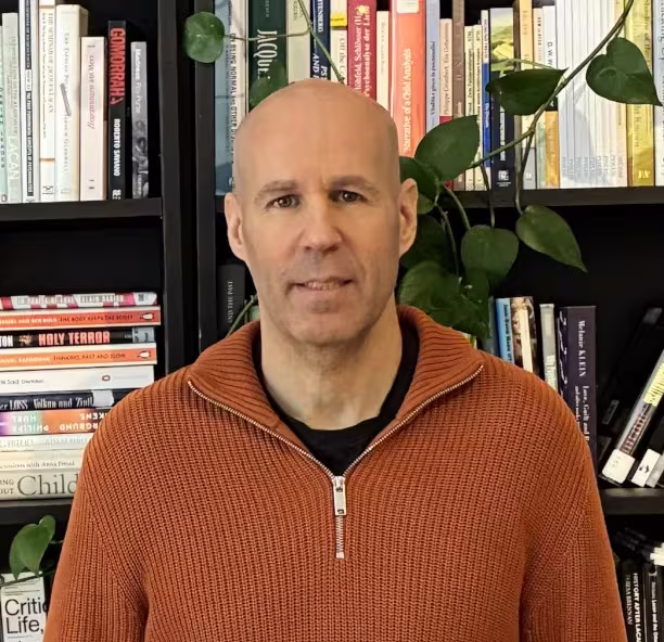 Rotem Hess, MA, psychotherapist